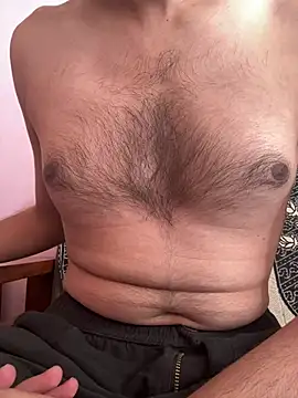 Snapshot of Ronnier794 chatting on March 16, 5:13 am Ronnier794 online show from March 16, 5:13 am