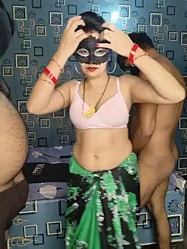 Snapshot of Sexy_kaira01 chatting on July 22, 4:32 pm Sexy kaira01 online show from July 22, 4:32 pm