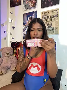 cam11 07 online show from October 26, 5:08 pm