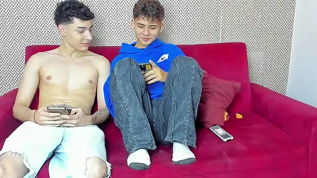 willy sexxx18 online show from February 13, 1:51 pm