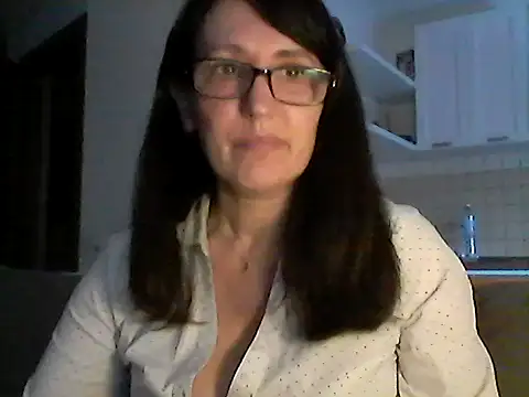Elena48324 online show from May 18, 5:19 pm