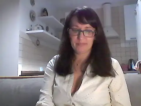 Elena48324 online show from May 21, 5:42 pm