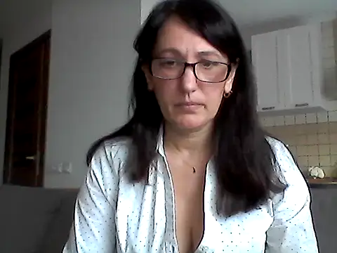 Elena48324 online show from June 1, 9:55 am