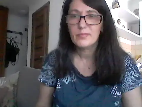 Elena48324 online show from June 21, 10:07 am