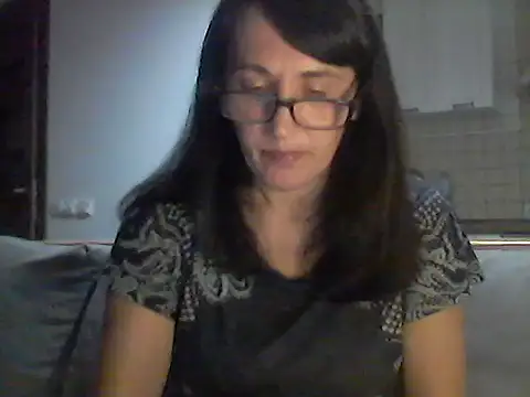 Elena48324 online show from June 24, 5:12 pm