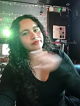 Yaya watson online show from November 6, 9:15 pm