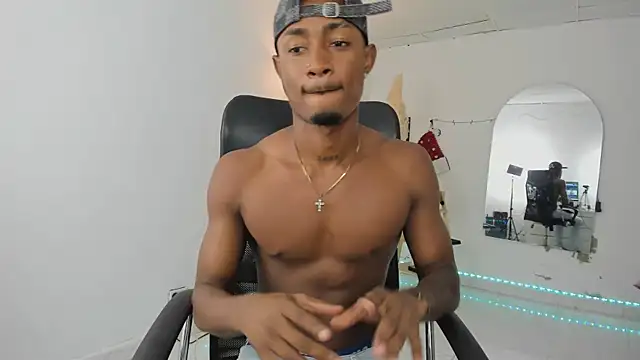 Snapshot of AbonySex69 chatting on December 21, 3:02 am AbonySex69 online show from December 21, 3:02 am