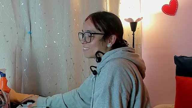 Dafne Mel online show from February 23, 12:24 pm