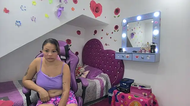 soffy rosses online show from November 11, 2:55 am