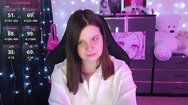 AmyVibess online show from September 16, 8:10 pm