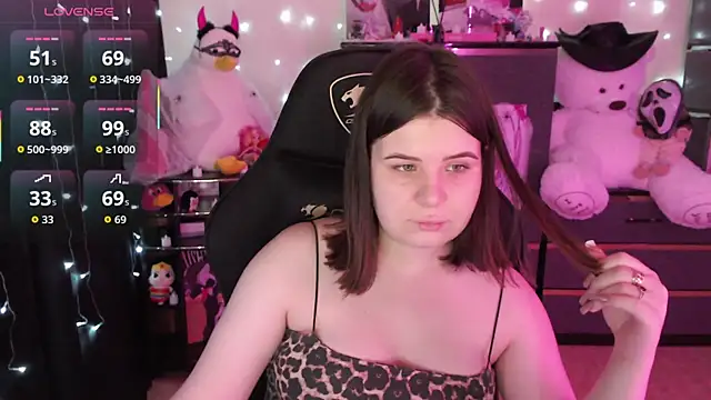 AmyVibess online show from October 28, 8:11 pm