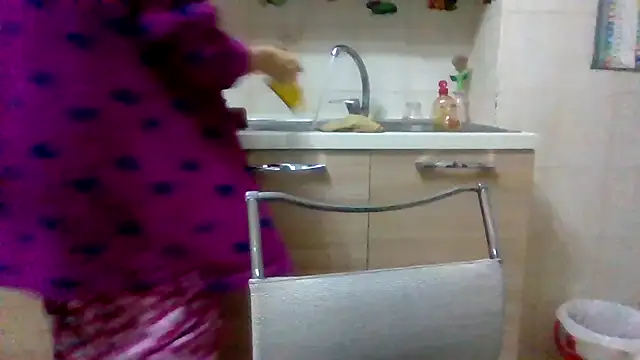 Kelly80 online show from November 18, 3:56 am