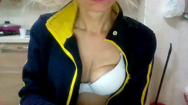 Kelly80 online show from March 25, 3:45 am