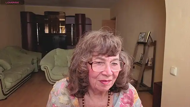 Betty Brick online show from April 29, 1:59 pm