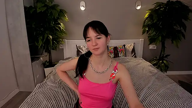 BerryDiva online show from February 5, 2:22 pm