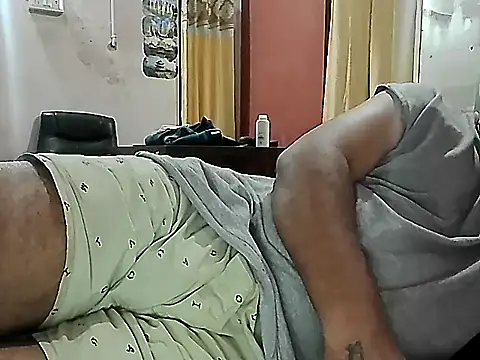 Snapshot of cardiovex7 chatting on October 29, 10:39 am cardiovex7 online show from October 29, 10:39 am