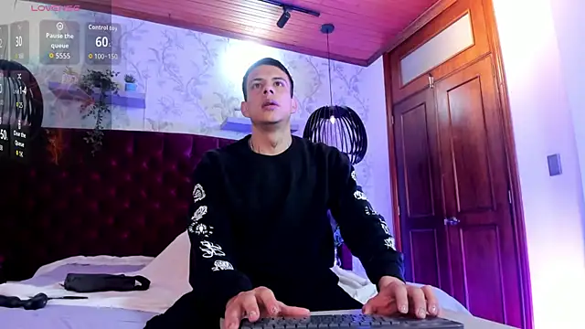 Dustin Sonne online show from September 16, 3:40 am