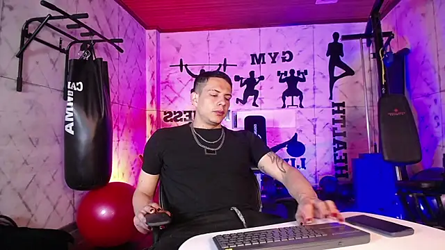 Dustin Sonne online show from February 23, 3:37 am