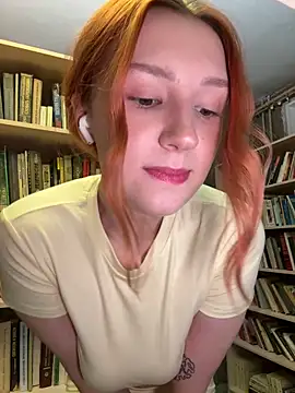 Snapshot of katexxxx chatting on April 14, 7:31 pm katexxxx online show from April 14, 7:31 pm