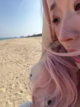 winter11 online show from February 5, 4:50 am