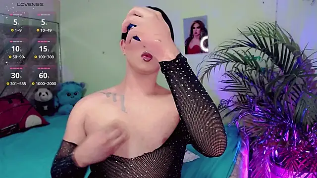 kushina uzumaki75 online show from March 28, 3:06 am