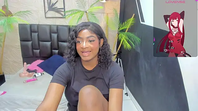 Snapshot of alana_bonny chatting on July 4, 1:17 pm alana bonny online show from July 4, 1:17 pm