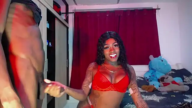pink 7777 online show from July 9, 7:23 am