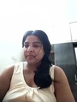Snapshot of srimasrima chatting on January 19, 12:47 am srimasrima online show from January 19, 12:47 am