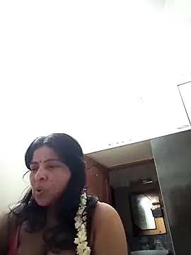 Snapshot of srimasrima chatting on May 4, 3:41 pm srimasrima online show from May 4, 3:41 pm