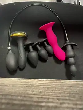 Snapshot of rbakkk chatting on September 14, 4:39 pm rbakkk online show from September 14, 4:39 pm