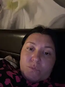 Liza Will online show from December 4, 2:04 pm