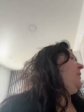 Liza Will online show from February 26, 6:23 am