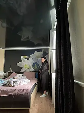 Liza Will online show from March 25, 7:03 am