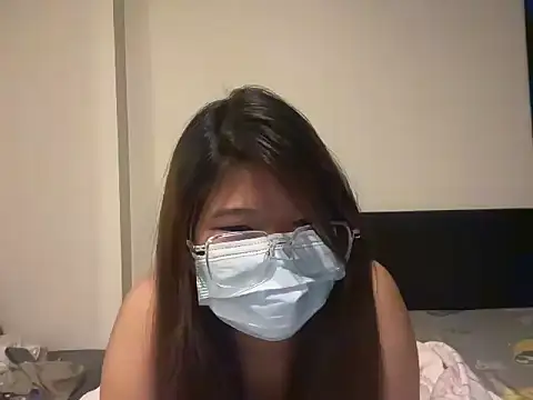 Snapshot of sweetguay9871 chatting on February 21, 5:47 pm sweetguay9871 online show from February 21, 5:47 pm