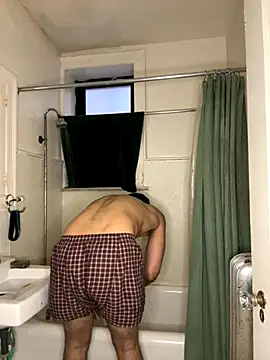 Snapshot of KingKevo27 chatting on October 5, 9:45 pm KingKevo27 online show from October 5, 9:45 pm