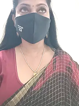 Snapshot of shivani27 chatting on December 17, 2:12 pm shivani27 online show from December 17, 2:12 pm