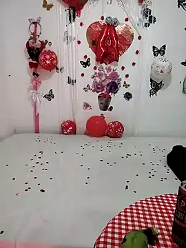 AntonelaMorriz online show from February 14, 8:00 am