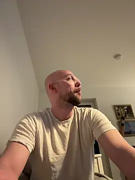 Mrlarox online show from March 23, 7:29 pm