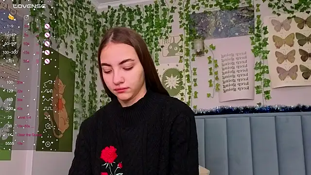 Ashley Pierce online show from January 8, 4:04 am