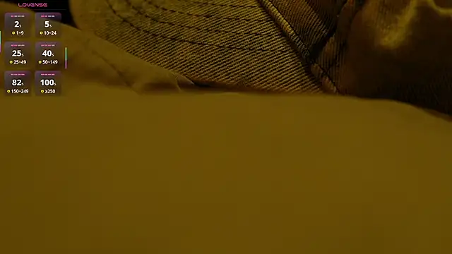 Snapshot of dannys__20 chatting on December 22, 11:35 pm dannys 20 online show from December 22, 11:35 pm