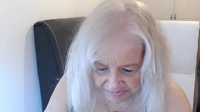 SusiLifeXXX online show from February 9, 7:29 pm