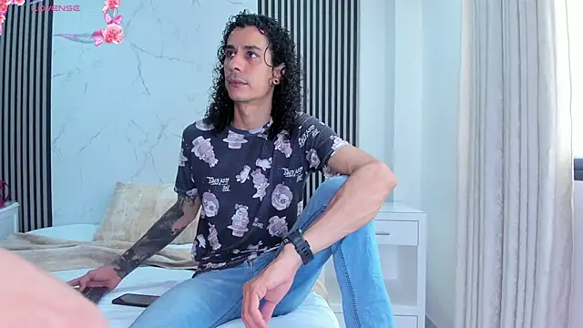 JackAndRosse  online show from March 27, 2:06 pm