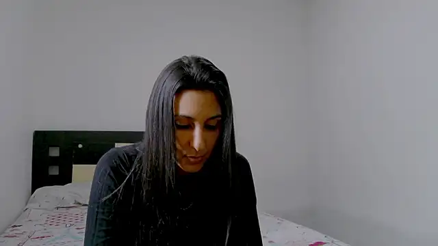 Snapshot of Saloriz_Col chatting on September 10, 9:04 pm Saloriz Col online show from September 10, 9:04 pm