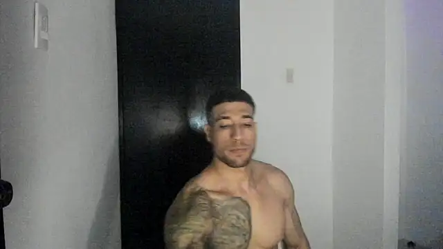 ThiagoLugo online show from May 20, 3:56 am