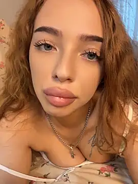 Hannah xBaby online show from July 28, 9:59 am