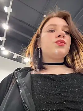 lucy-joy online show from February 19, 11:28 am