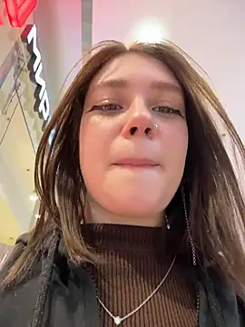 lucy-joy online show from February 22, 12:15 pm