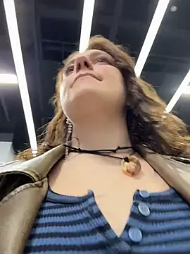 lucy-joy online show from March 19, 9:24 am