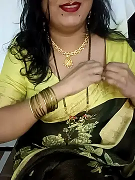 Snapshot of Niharika555 chatting on July 2, 4:02 pm Niharika555 online show from July 2, 4:02 pm