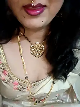 Snapshot of Niharika555 chatting on July 30, 6:18 pm Niharika555 online show from July 30, 6:18 pm